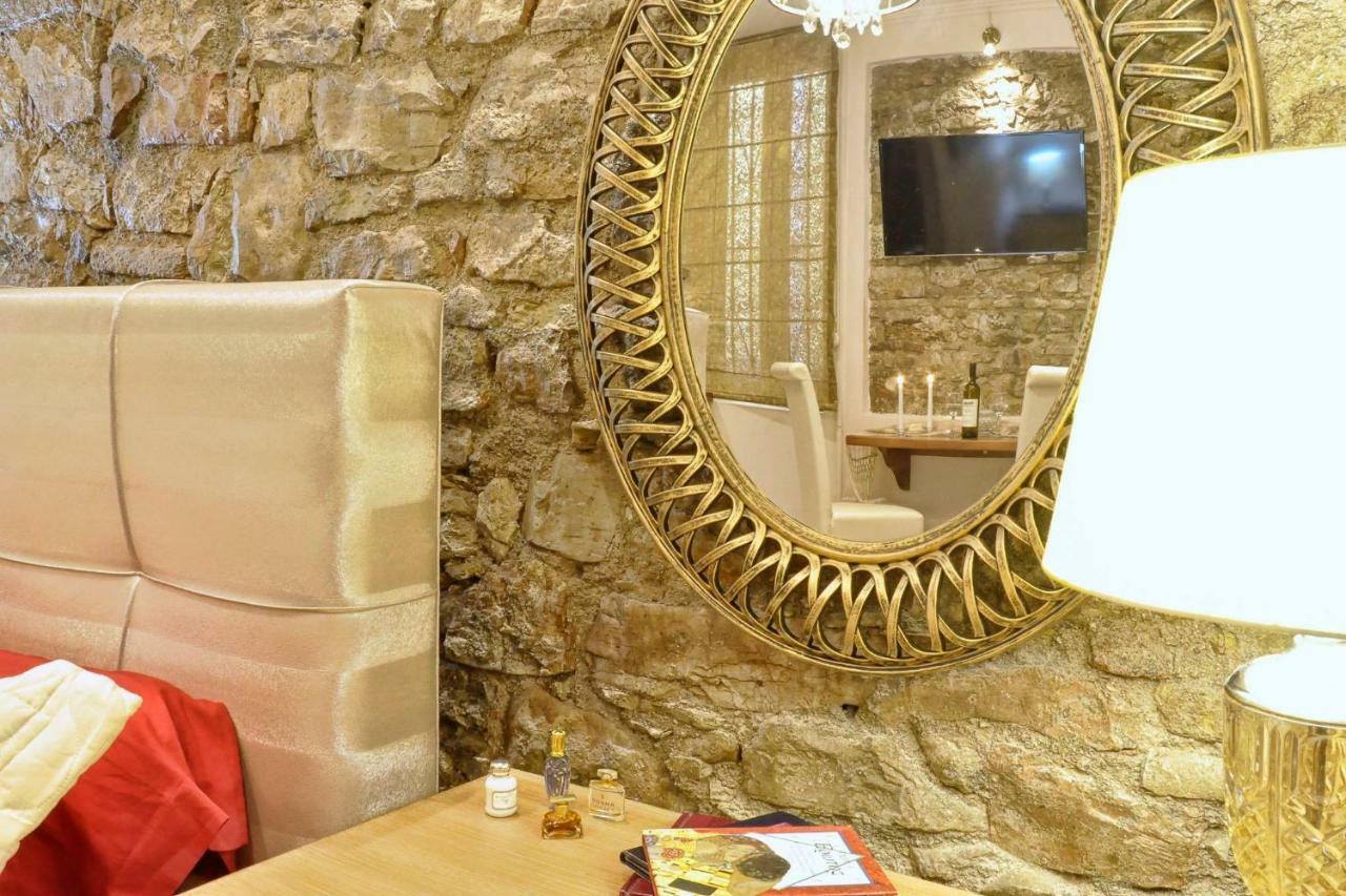 Venetian Suite Mitropolis By Konnect, Old Corfu Town المظهر الخارجي الصورة